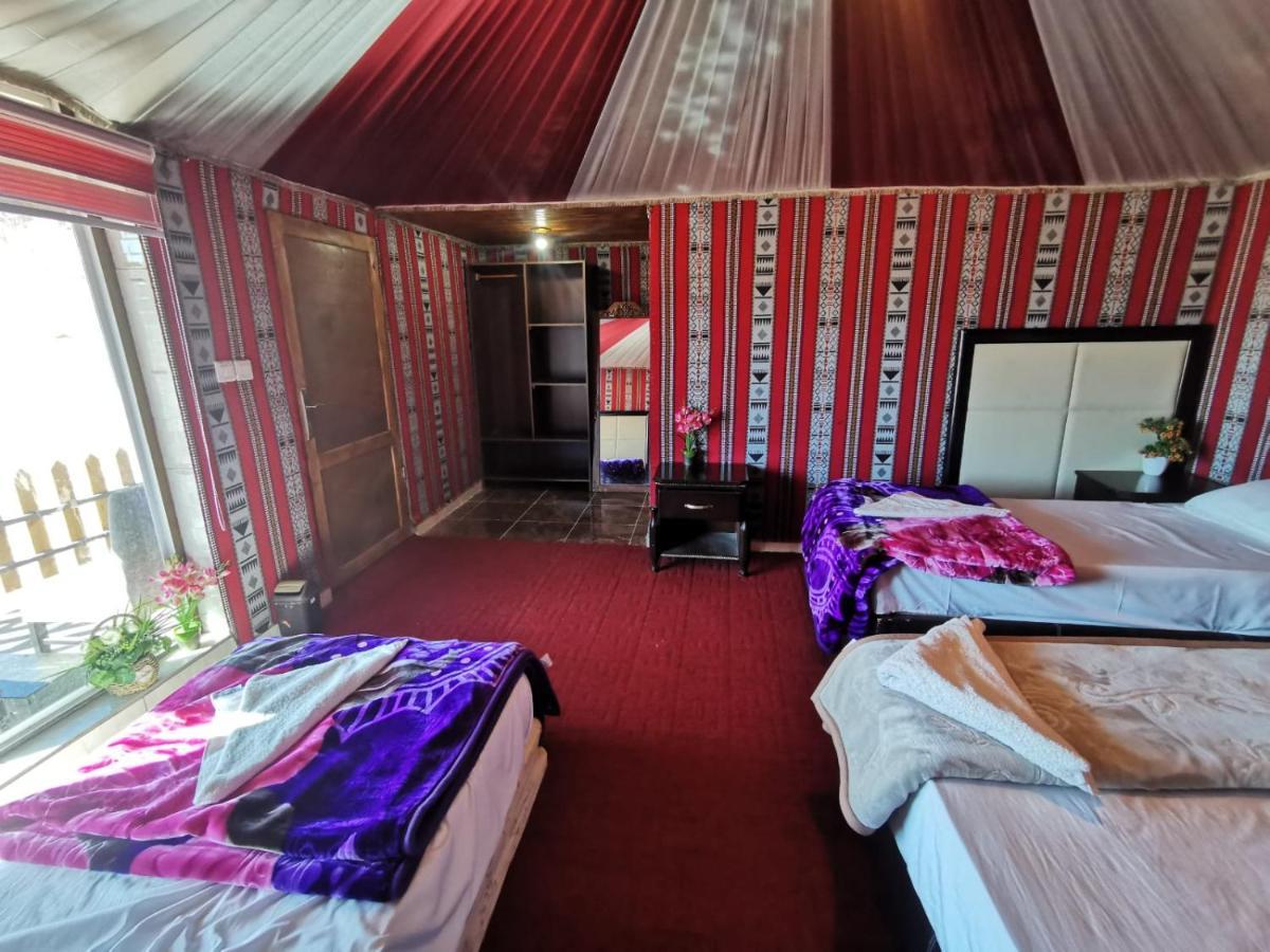 Wadi Rum Oscar Camp Esterno foto