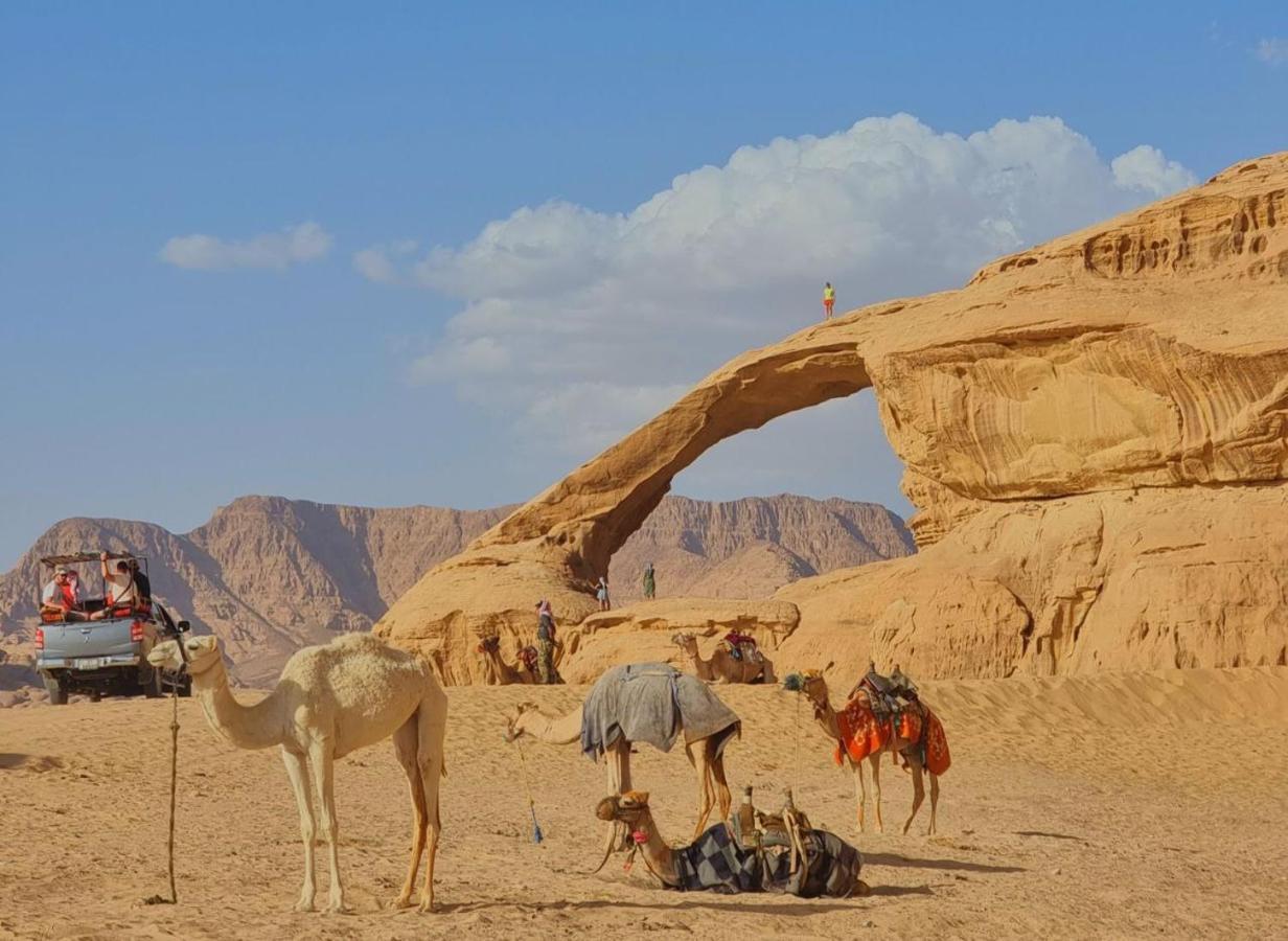 Wadi Rum Oscar Camp Esterno foto