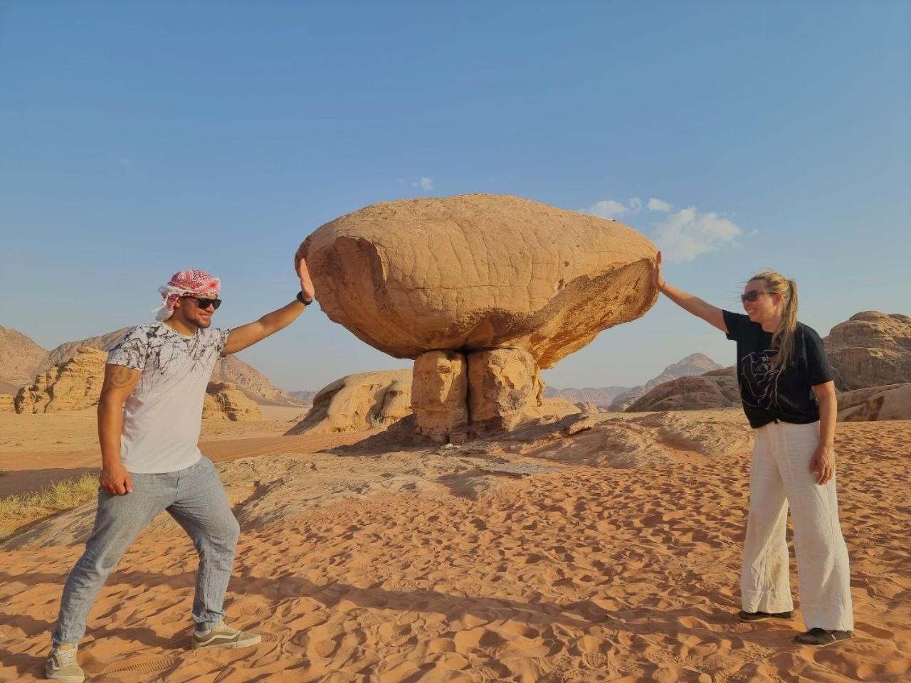 Wadi Rum Oscar Camp Esterno foto